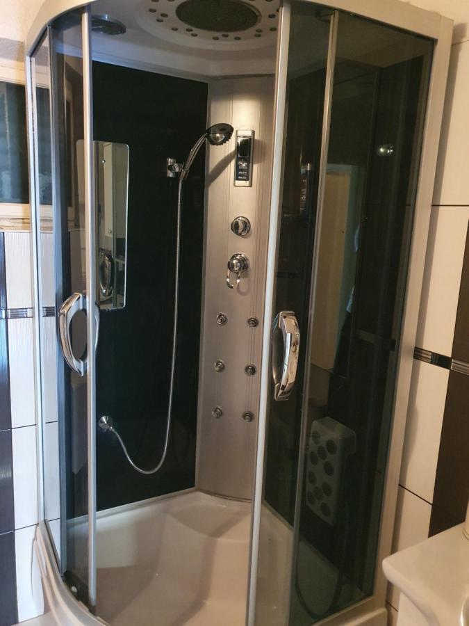 Ferienwohnung Apartman Luka Sinj Exterior foto
