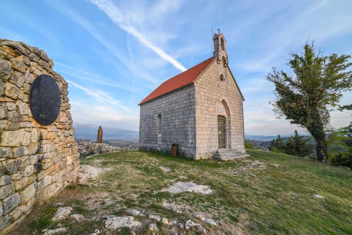 Ferienwohnung Apartman Luka Sinj Exterior foto
